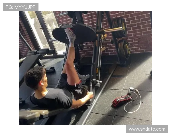 国安多名球员基地集中康复训练